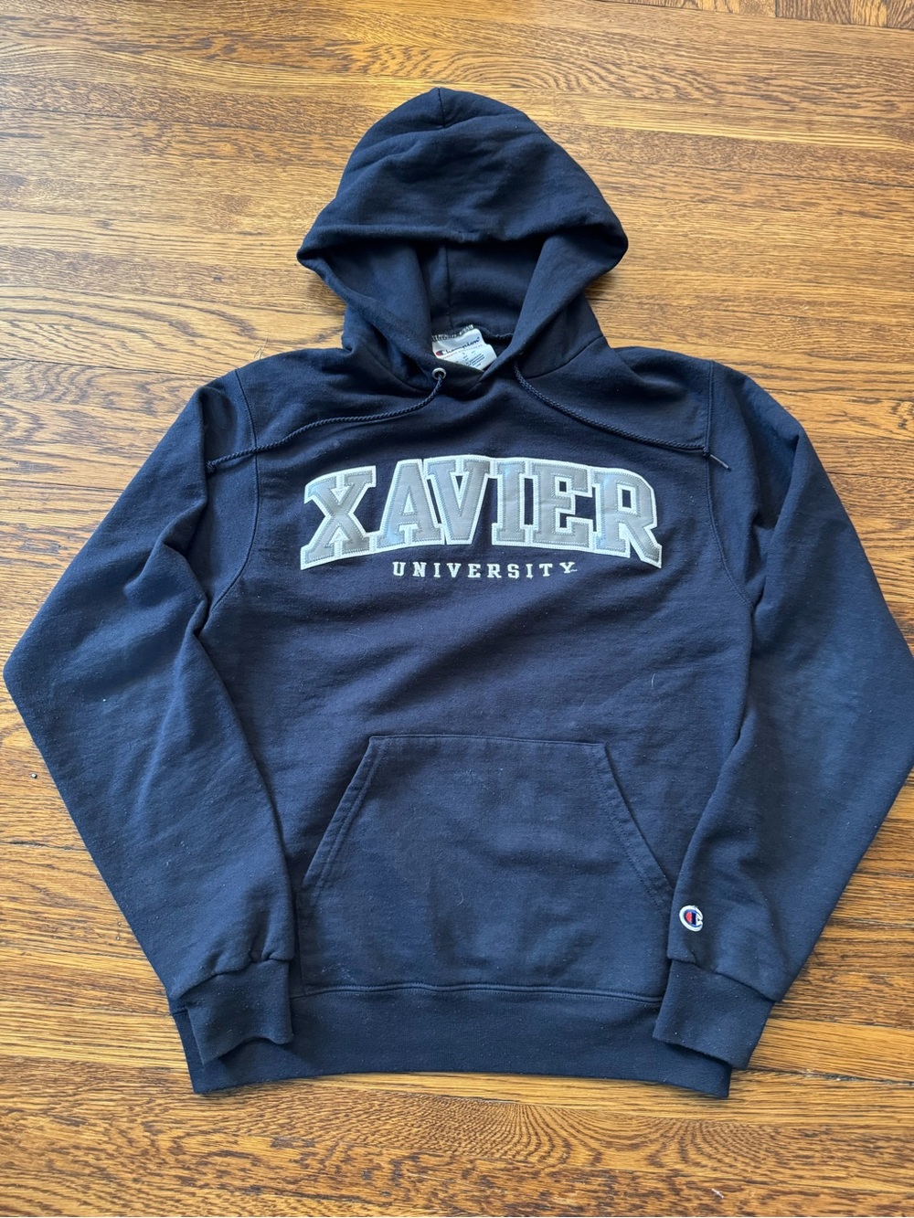 XAVIER UNIVERSITY MUSKETEERS Champion Xavier University Navy Hooded Sweatshirt